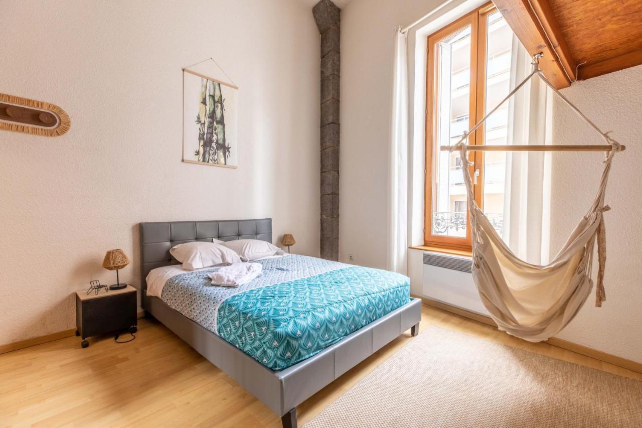 Appartement Evasion Centre-ville. 2 à 8 Personnes. Parking *