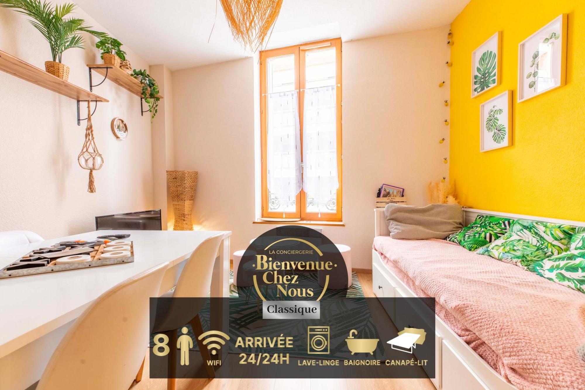 Evasion Centre-ville. 2 à 8 Personnes. Parking Appartement